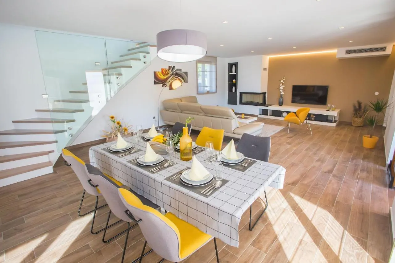 Villa Tiffany With Private Pool And Garden Porec 0*,  Croatia